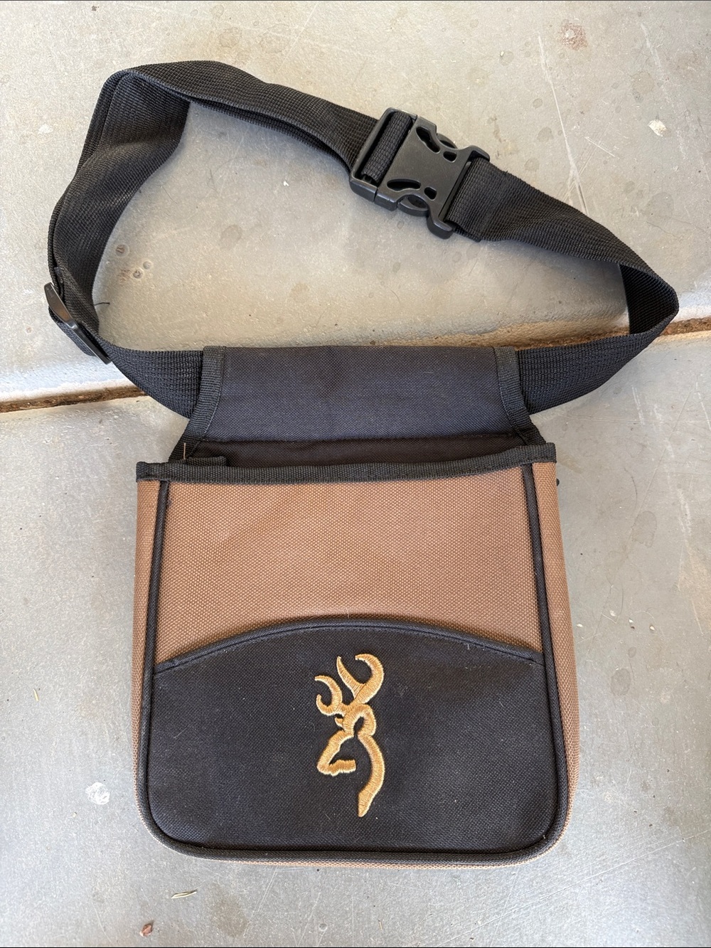 Browning Brown and Black Shot gun shell holder Bag